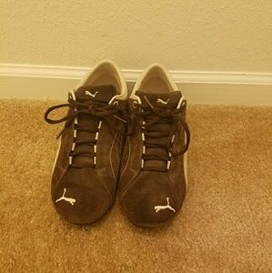 Puma Brown Tennis Shoes